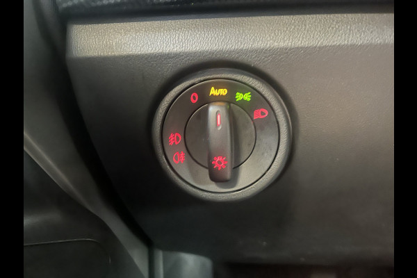 Volkswagen up! 1.0 BMT move up! uit 2019 Rijklaar + 12 maanden Bovag-garantie Henk Jongen Auto's in Helmond,  al 50 jaar service zoals 't hoort!