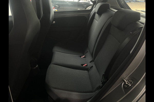 Volkswagen up! 1.0 BMT move up! uit 2019 Rijklaar + 12 maanden Bovag-garantie Henk Jongen Auto's in Helmond,  al 50 jaar service zoals 't hoort!