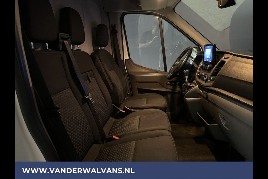 Ford Transit 2.0 TDCI 131pk L3H2 Euro6 Airco | Camera | Navigatie | Apple Carplay | Cruisecontrol | Stoelverwarming Android Auto, Verwarmde voorruit, Parkeersensoren, Bijrijdersbank