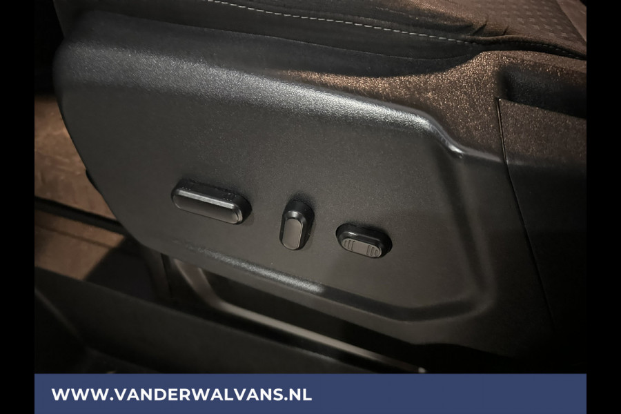Ford Transit 2.0 TDCI 131pk L3H2 Euro6 Airco | Camera | Navigatie | Apple Carplay | Cruisecontrol | Stoelverwarming Android Auto, Verwarmde voorruit, Parkeersensoren, Bijrijdersbank