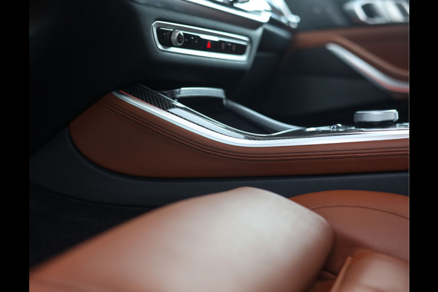 BMW X5 50e xDrive | M Performance - Pano - Trekhaak - Massage