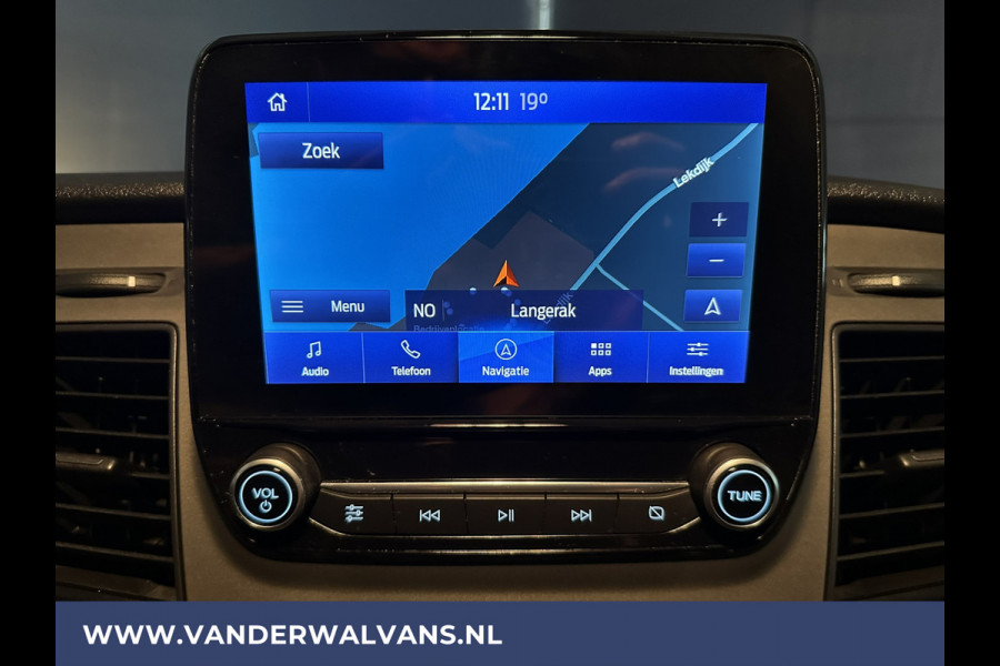 Ford Transit 2.0 TDCI 131pk L3H2 Euro6 Airco | Camera | Navigatie | Apple Carplay | Cruisecontrol Stoelverwarming, Verwarmde voorruit, Parkeersensoren, Bijrijdersbank, 2500kg trekvermogen