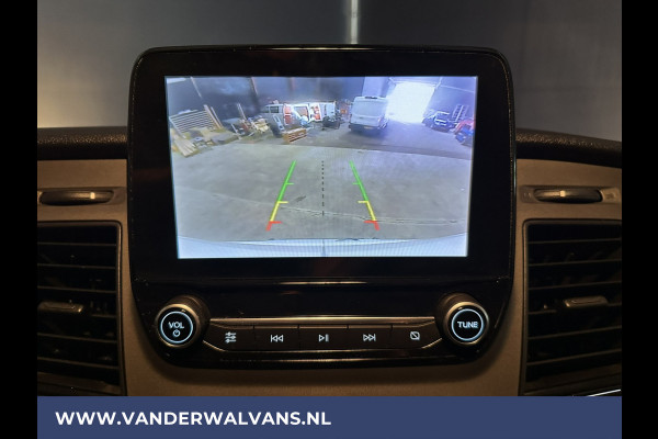 Ford Transit 2.0 TDCI 131pk L3H2 Euro6 Airco | Camera | Navigatie | Apple Carplay | Cruisecontrol Stoelverwarming, Verwarmde voorruit, Parkeersensoren, Bijrijdersbank, 2500kg trekvermogen