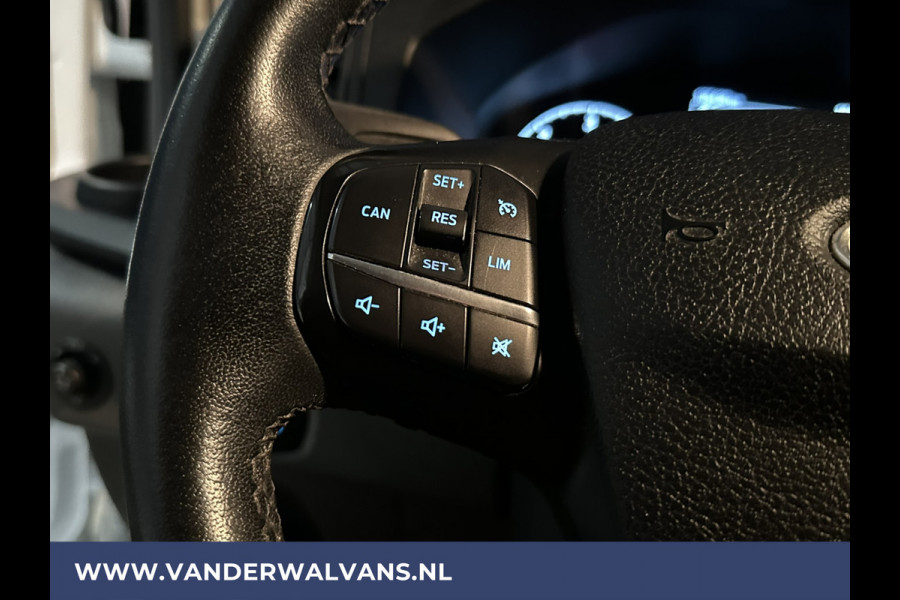 Ford Transit 2.0 TDCI 131pk L3H2 Euro6 Airco | Camera | Navigatie | Apple Carplay | Cruisecontrol Stoelverwarming, Verwarmde voorruit, Parkeersensoren, Bijrijdersbank, 2500kg trekvermogen