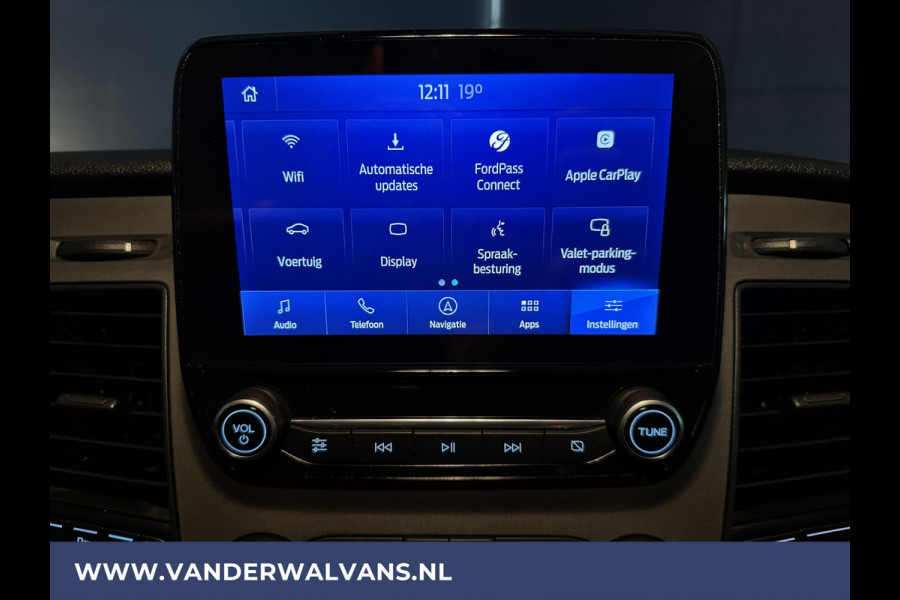 Ford Transit 2.0 TDCI 131pk L3H2 Euro6 Airco | Camera | Navigatie | Apple Carplay | Cruisecontrol Stoelverwarming, Verwarmde voorruit, Parkeersensoren, Bijrijdersbank, 2500kg trekvermogen