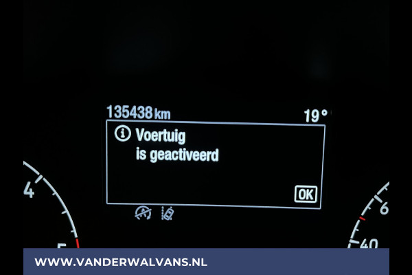 Ford Transit 2.0 TDCI 131pk L3H2 Euro6 Airco | Camera | Navigatie | Apple Carplay | Cruisecontrol Stoelverwarming, Verwarmde voorruit, Parkeersensoren, Bijrijdersbank, 2500kg trekvermogen