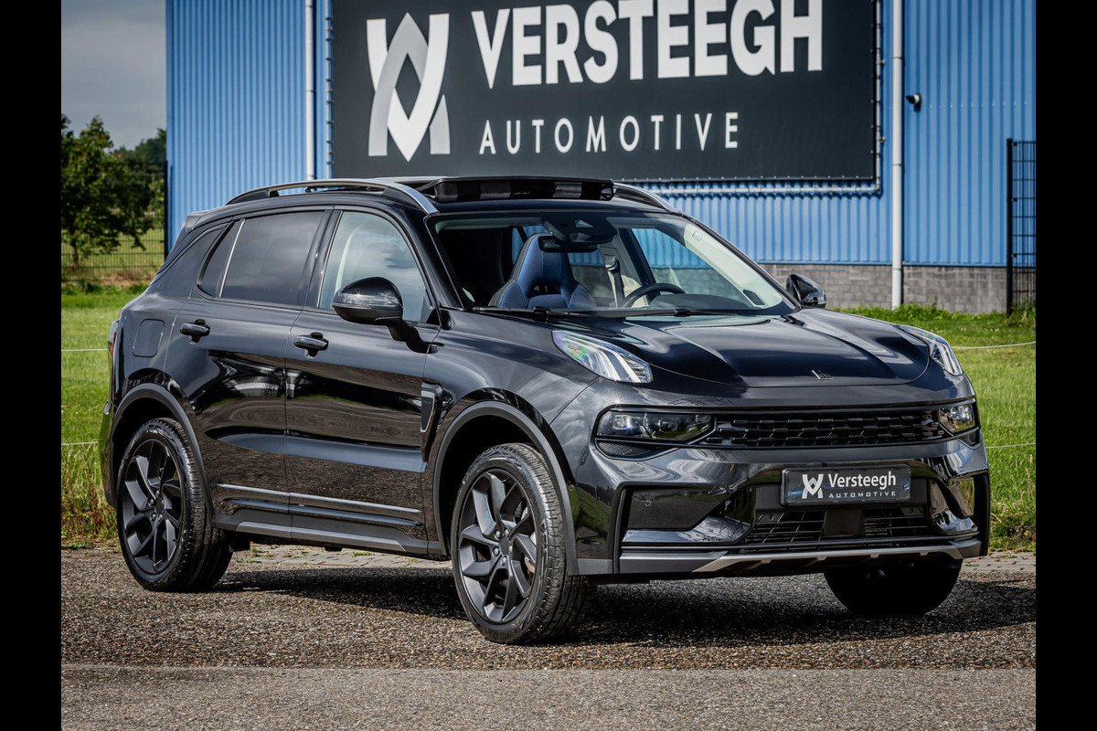 Lynk & Co 01 1.5 Plug-In Hybrid 262pk BLACKED OUT Lynk & Co 01 1.5 Plug-In Hybrid 262pk BLACKED OUT