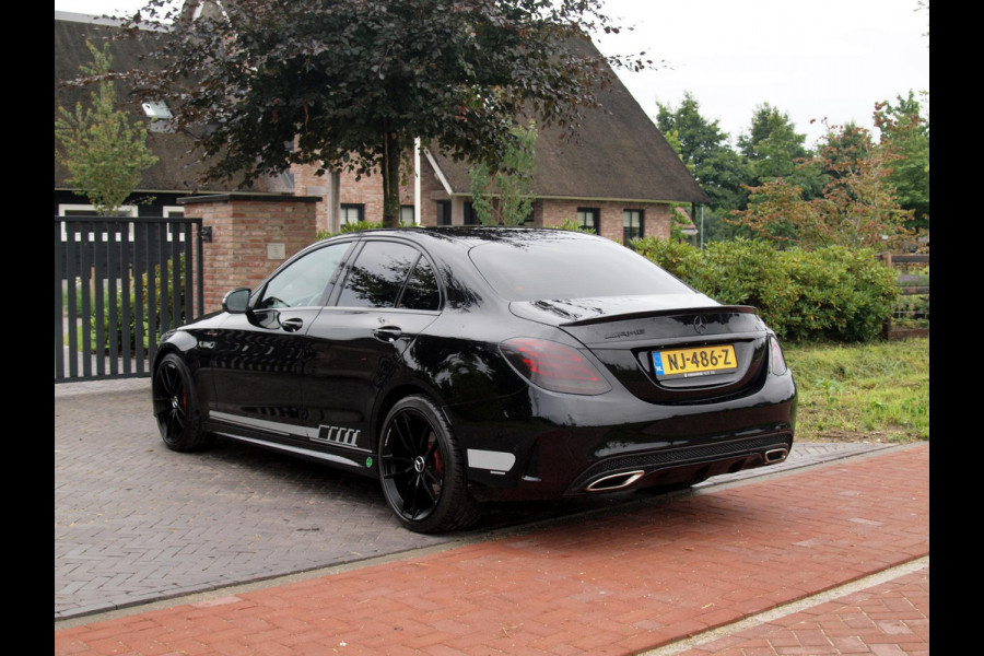 Mercedes-Benz C-Klasse 180 AMG Sport Edition | Camera | Navigatie | Black Optiek | Cruise Control |