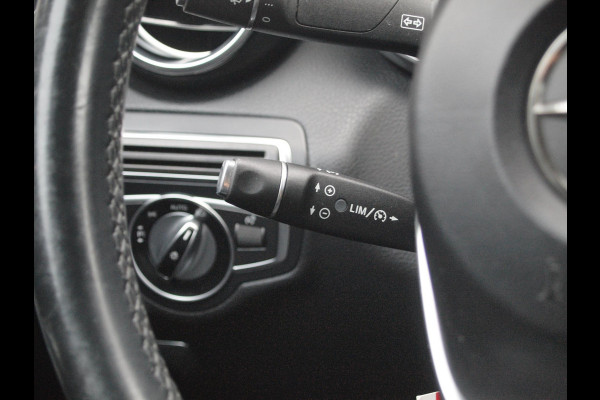 Mercedes-Benz C-Klasse 180 AMG Sport Edition | Camera | Navigatie | Black Optiek | Cruise Control |