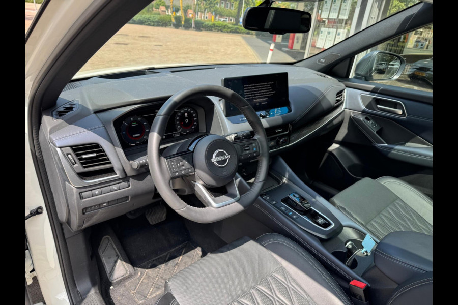 Nissan QASHQAI 1.5 e-Power Tekna Plus Head up / Pano / Leer / Full option!
