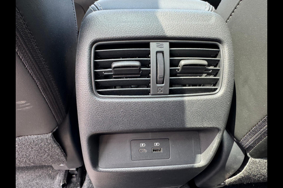 Nissan QASHQAI 1.5 e-Power Tekna Plus Head up / Pano / Leer / Full option!