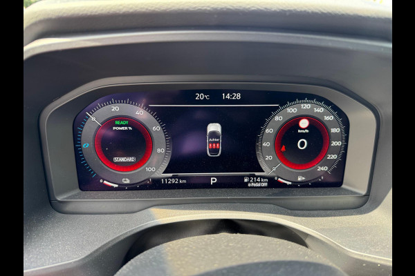 Nissan QASHQAI 1.5 e-Power Tekna Plus Head up / Pano / Leer / Full option!