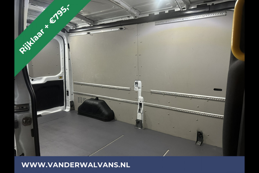 Ford Transit 2.0 TDCI 130pk L3H2 Euro6 *Rijklaar Direct Rijden* Airco | Camera | Navigatie | Cruisecontrol | Stoelverwarming Verwarmde voorruit, Parkeersensoren, Elektrisch verstelbare bestuurdersstoel, Bijrijdersbank