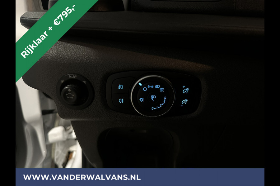 Ford Transit 2.0 TDCI 130pk L3H2 Euro6 *Rijklaar Direct Rijden* Airco | Camera | Navigatie | Cruisecontrol | Stoelverwarming Verwarmde voorruit, Parkeersensoren, Elektrisch verstelbare bestuurdersstoel, Bijrijdersbank