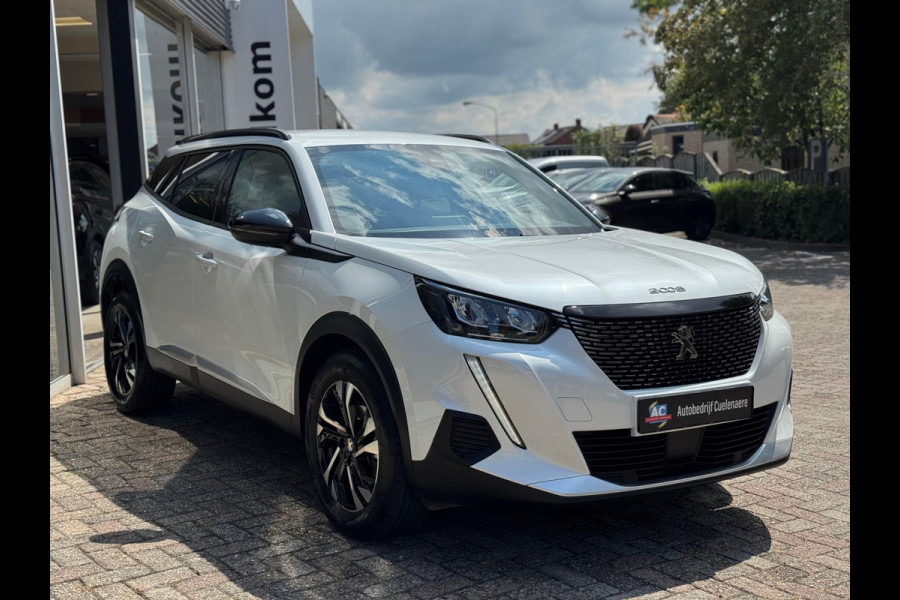 Peugeot 2008 1.2 PureTech 130 Allure Pack Navi / Clima / Camera / P-sensoren