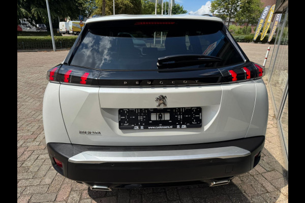 Peugeot 2008 1.2 PureTech 130 Allure Pack Navi / Clima / Camera / P-sensoren