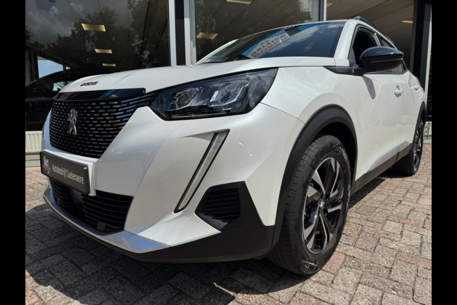 Peugeot 2008 1.2 PureTech 130 Allure Pack Navi / Clima / Camera / P-sensoren