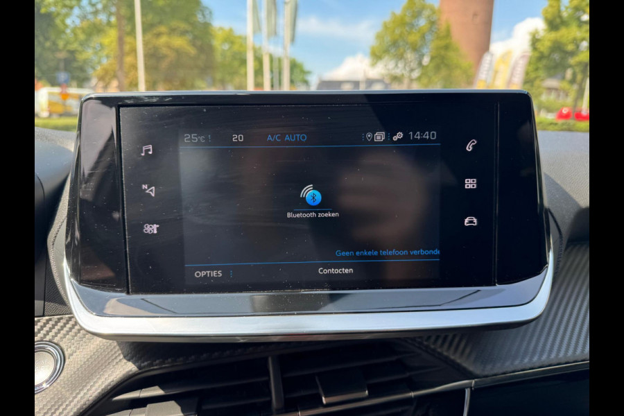 Peugeot 2008 1.2 PureTech 130 Allure Pack Navi / Clima / Camera / P-sensoren