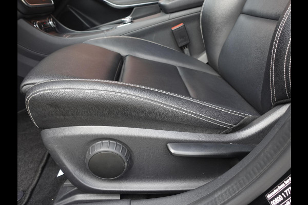 Mercedes-Benz GLA 180 Automaat AMG UrbanStyle Navigatie Climate Control Leder interieur 19"Lichtmetalen velgen #