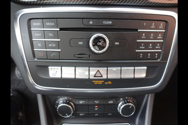 Mercedes-Benz GLA 180 Automaat AMG UrbanStyle Navigatie Climate Control Leder interieur 19"Lichtmetalen velgen #