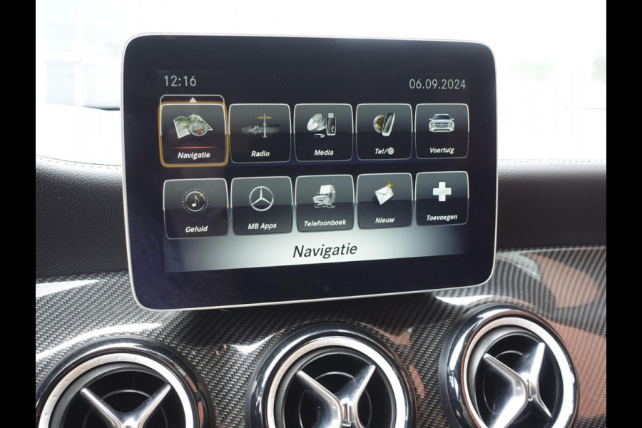 Mercedes-Benz GLA 180 Automaat AMG UrbanStyle Navigatie Climate Control Leder interieur 19"Lichtmetalen velgen #