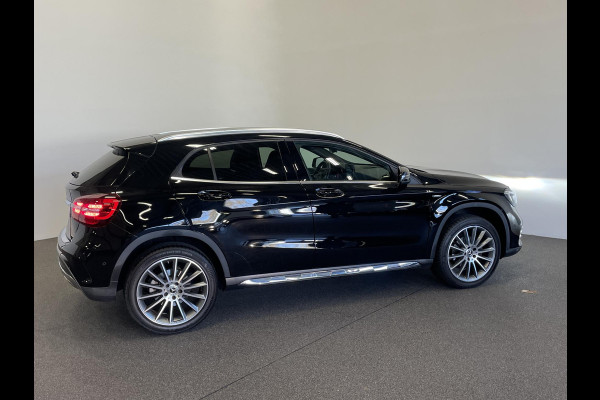 Mercedes-Benz GLA 180 Automaat AMG UrbanStyle Navigatie Climate Control Leder interieur 19"Lichtmetalen velgen #