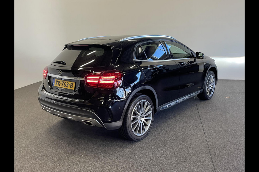 Mercedes-Benz GLA 180 Automaat AMG UrbanStyle Navigatie Climate Control Leder interieur 19"Lichtmetalen velgen #
