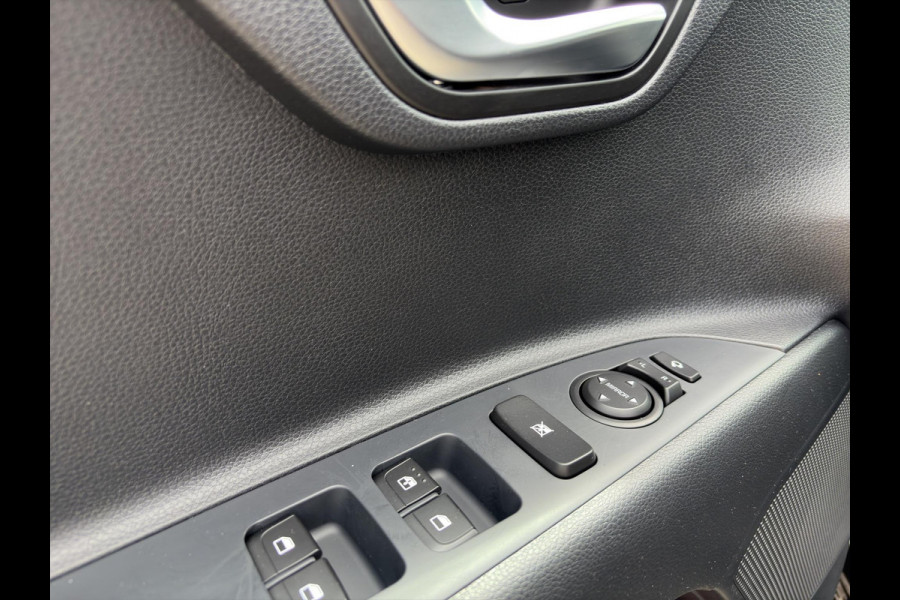 Kia Stonic 1.0 T-GDi MHEV DynamicPlusLine | LED | Navi | Climate Control | Camera | Android Auto/Apple Carplay | Stoel- en Stuurverwarming |