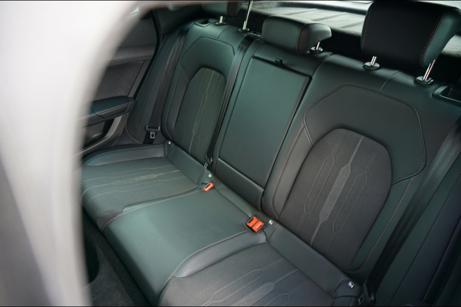CUPRA Formentor 204PK PHEV Adrenaline CARPLAY | NAVI | WINTERPACK | CAMERA | LUX