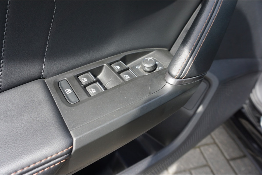CUPRA Formentor 204PK PHEV Adrenaline CARPLAY | NAVI | WINTERPACK | CAMERA | LUX