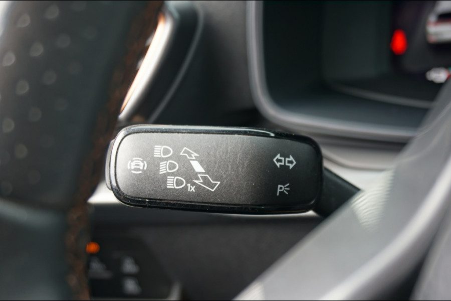 CUPRA Formentor 204PK PHEV Adrenaline CARPLAY | NAVI | WINTERPACK | CAMERA | LUX