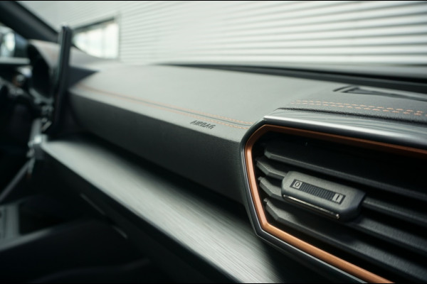 CUPRA Formentor 204PK PHEV Adrenaline CARPLAY | NAVI | WINTERPACK | CAMERA | LUX