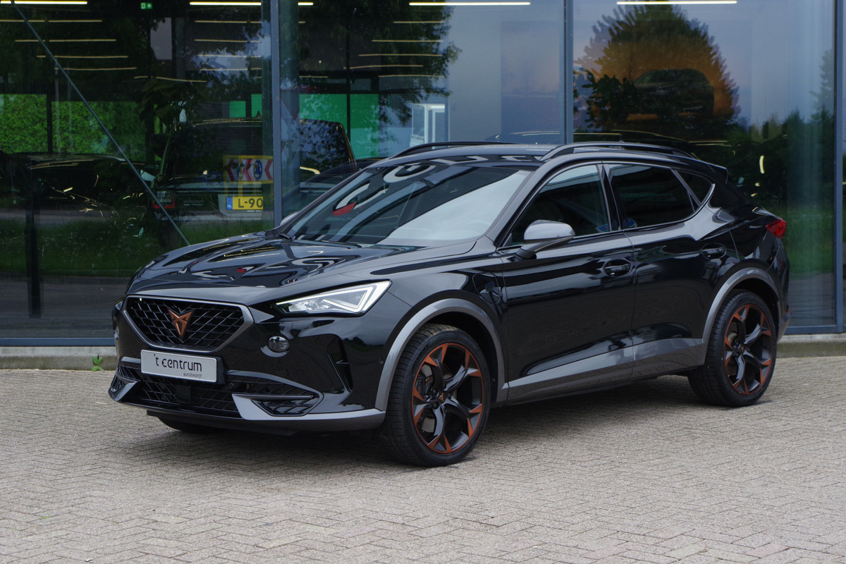 CUPRA Formentor 1.4 e-Hybrid VZ 245 PK Copper Edition PHEV, DCC, Camera, Kuipstoelen, LED CUPRA Formentor 1.4 e-Hybrid VZ 245 PK Copper Edition PHEV, DCC, Camera, Kuipstoelen, LED