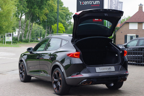 CUPRA Formentor 1.4 e-Hybrid VZ 245 PK Copper Edition PHEV, DCC, Camera, Kuipstoelen, LED