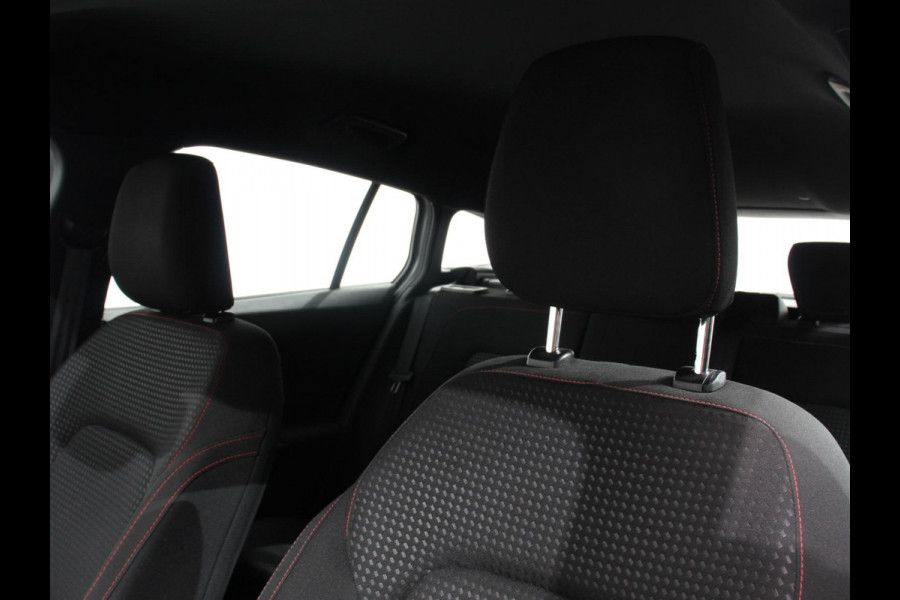 Ford FOCUS Wagon 1.0 EcoBoost Hybrid ST Line Navigatie Climate Control Led Dab Camera Parkeer sensoren Cruise Control Lichtmetalen velgen