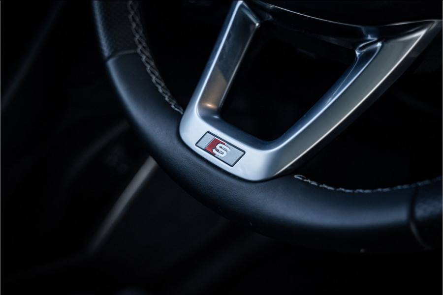 Audi Q5 Sportback 55 TFSI e S edition 367PK - Elektr. Trekhaak | ACC | Carplay