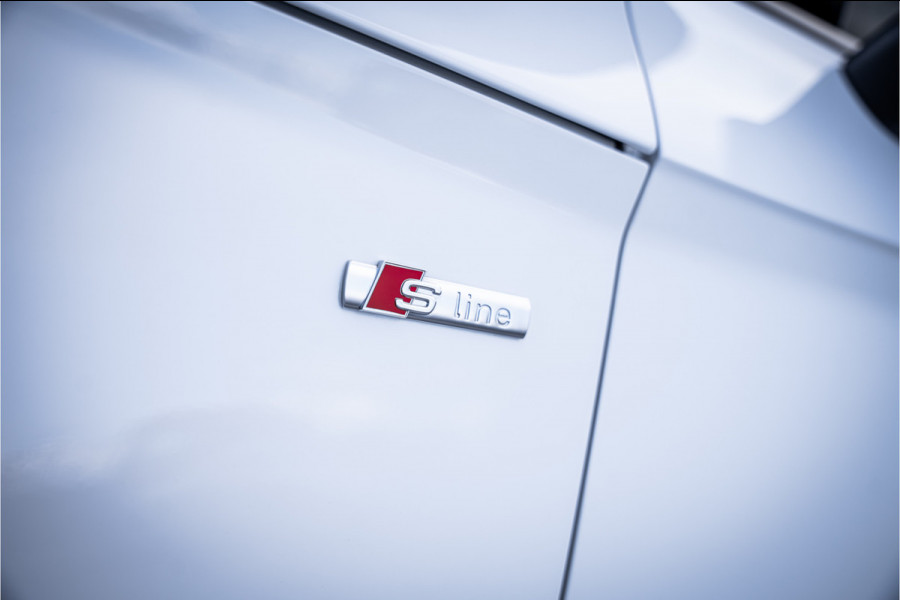 Audi Q5 Sportback 55 TFSI e S edition 367PK - Elektr. Trekhaak | ACC | Carplay