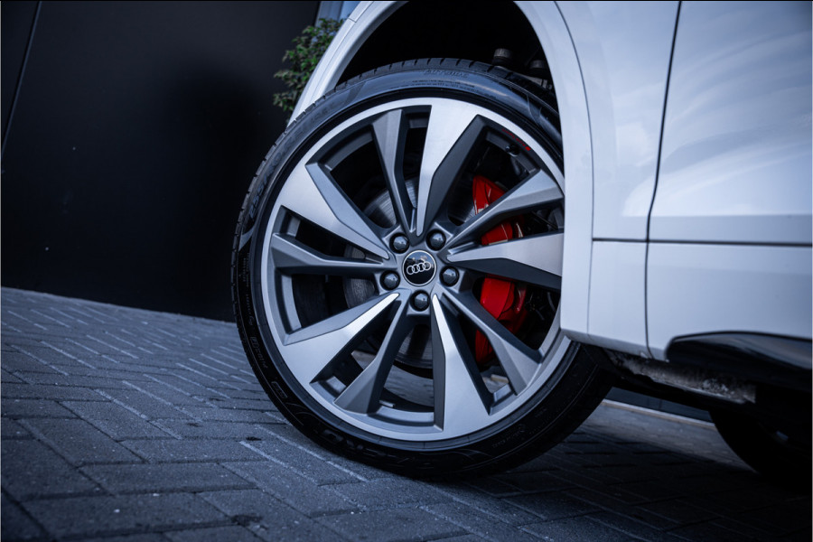 Audi Q5 Sportback 55 TFSI e S edition 367PK - Elektr. Trekhaak | ACC | Carplay