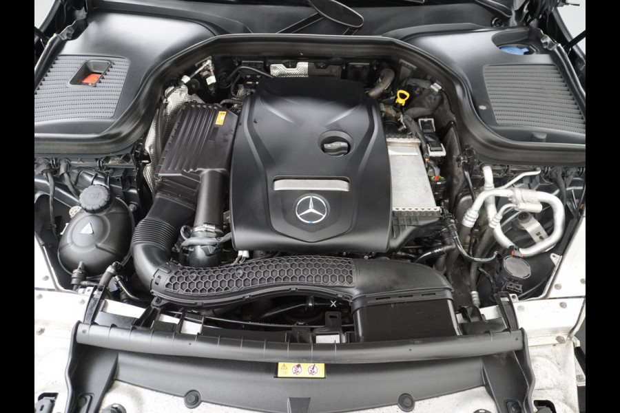 Mercedes-Benz GLC GLC 250 4M | Panorama Dodehoek Trekhaak Standkachel