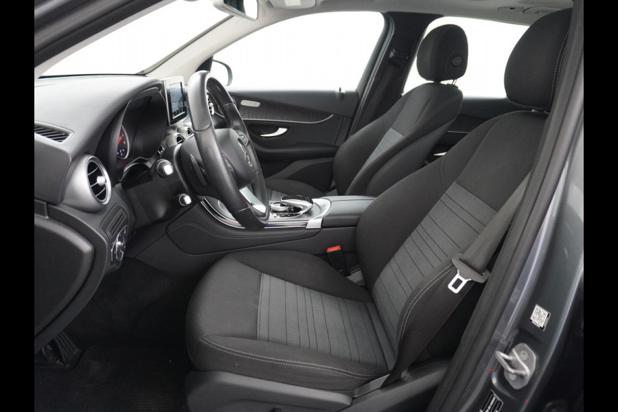 Mercedes-Benz GLC GLC 250 4M | Panorama Dodehoek Trekhaak Standkachel