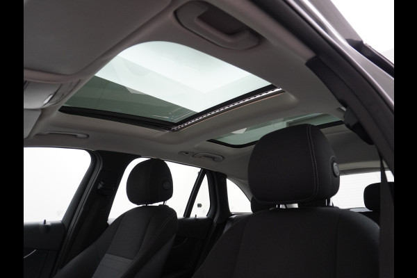 Mercedes-Benz GLC GLC 250 4M | Panorama Dodehoek Trekhaak Standkachel