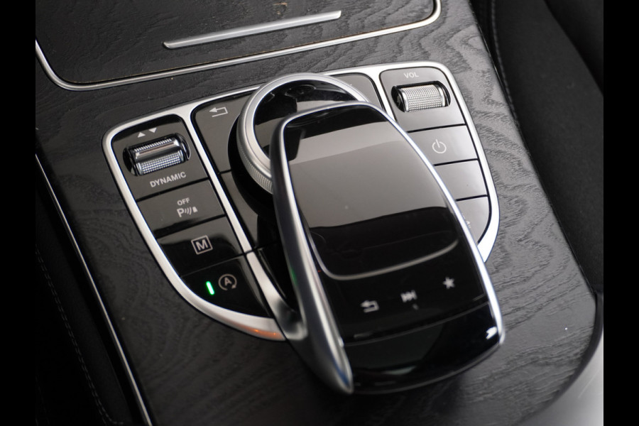 Mercedes-Benz GLC GLC 250 4M | Panorama Dodehoek Trekhaak Standkachel