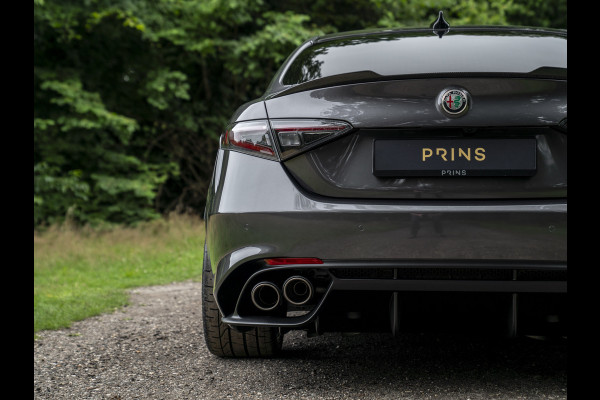 Alfa Romeo Giulia 2.9 V6 Quadrifoglio MY25 | Facelift | Carbon dak | Carbon stoelen | Akrapovic | Harman/Kardon