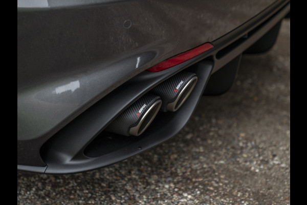 Alfa Romeo Giulia 2.9 V6 Quadrifoglio MY25 | Facelift | Carbon dak | Carbon stoelen | Akrapovic | Harman/Kardon