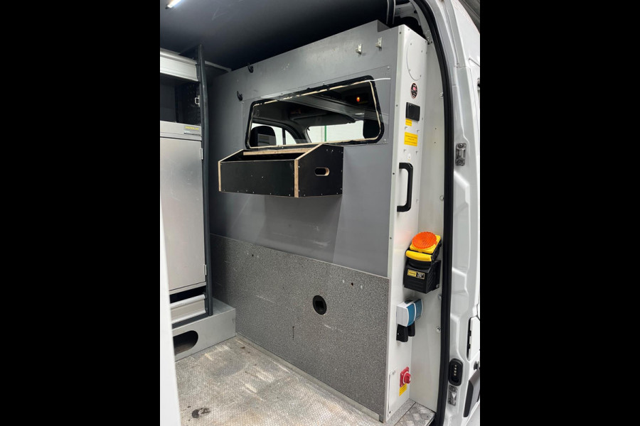 Renault Master Servicewagen T35 2.3 dCi 145pk euro6 L2H2 BOTT Inrichting, Victron omvormer, Standkachel, Trekhaak, RIJKLAARPRIJS!