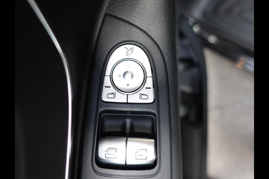 Mercedes-Benz Vito 114 CDI L2 Select Automaat Airco Cruise Control Trekhaak PDC Camera