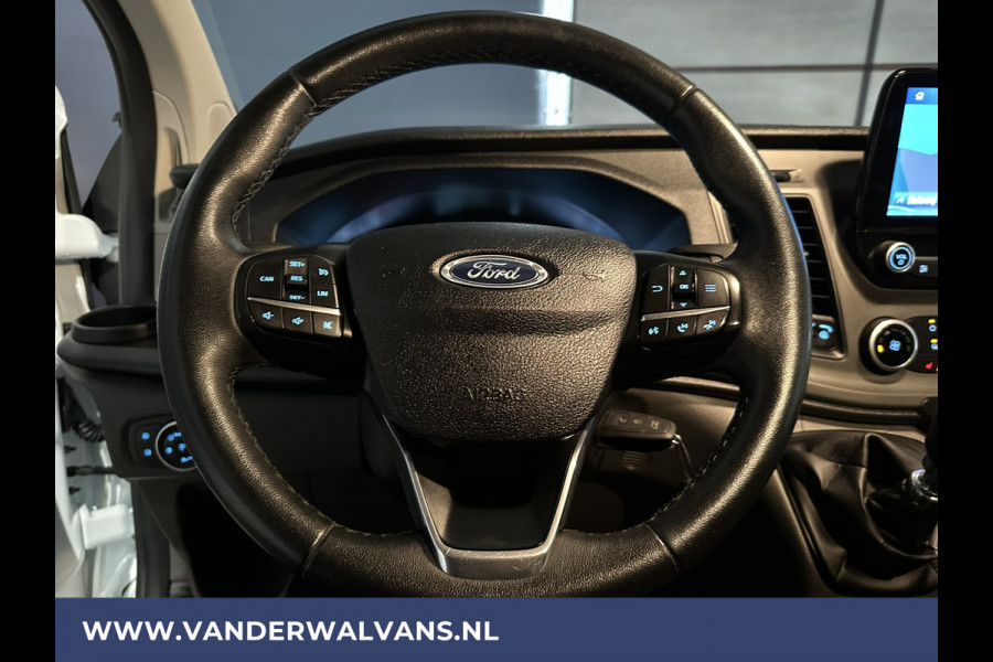 Ford Transit Custom 2.0 TDCI L2H1 Euro6 Airco | Camera | Navigatie | LED | Apple Carplay | Android Auto Cruisecontrol, Parkeersensoren, Stoelverwarming, Verwarmde voorruit, Bijrijdersbank, 2800kg Trekvermogen