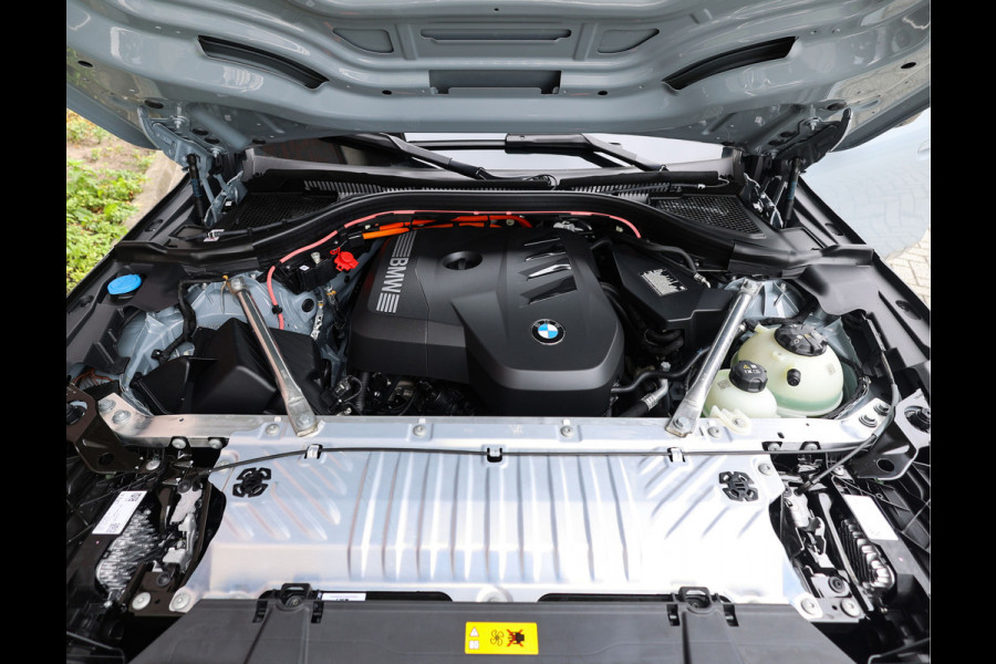 BMW X3 30e xDrive | Direct leverbaar! - Sportstoel