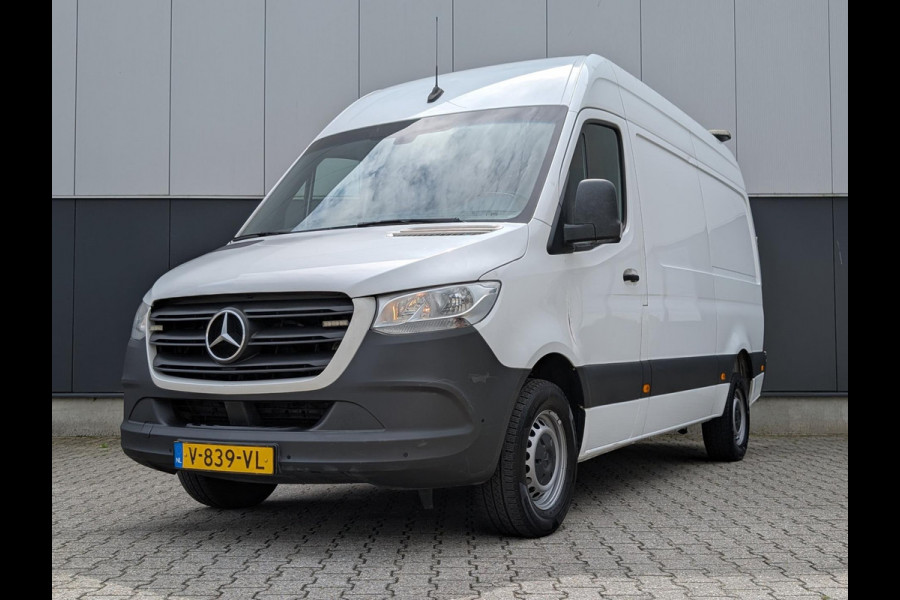 Mercedes-Benz Sprinter 316 160PK L2H2 3500KG TREKHAAK CRUISE CLIMATE M-BUX PARKEERSENSOREN CAMERA