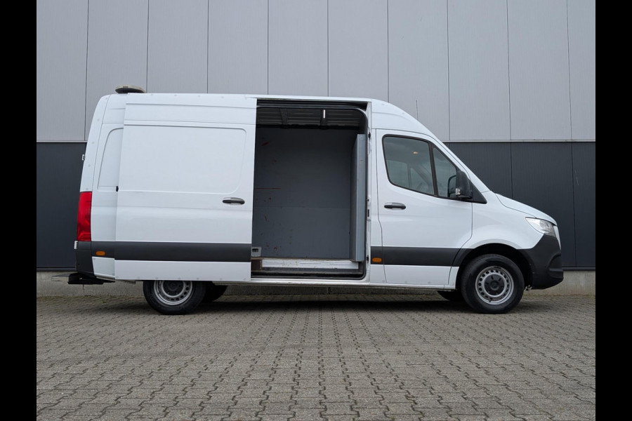 Mercedes-Benz Sprinter 316 160PK L2H2 3500KG TREKHAAK CRUISE CLIMATE M-BUX PARKEERSENSOREN CAMERA
